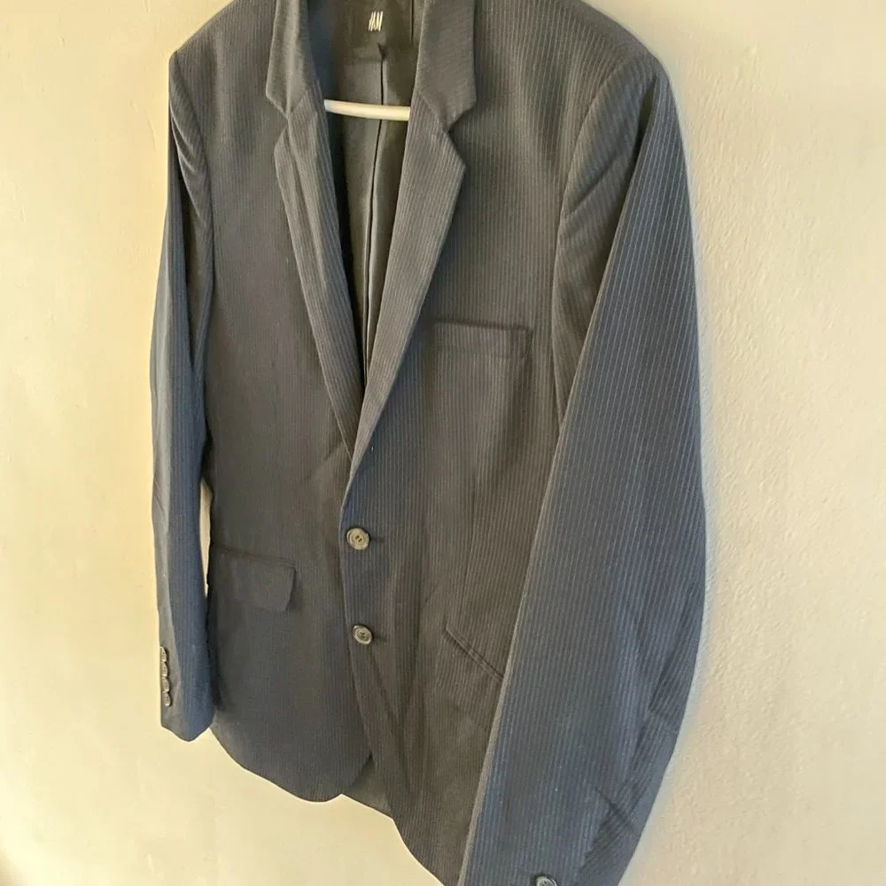 H&M Men's Navy Stripped Jacket - Size 36R - Picture 2 of 7